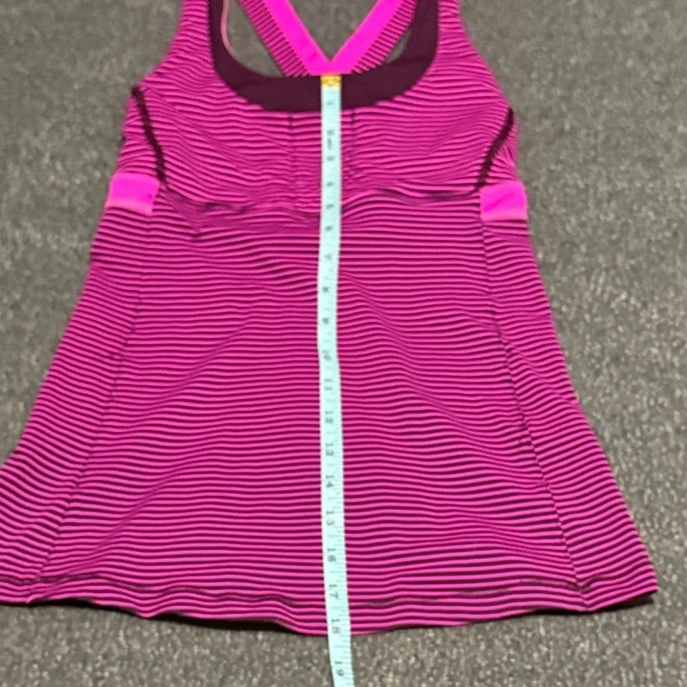 Lululemon Stuff Your Bra Tank